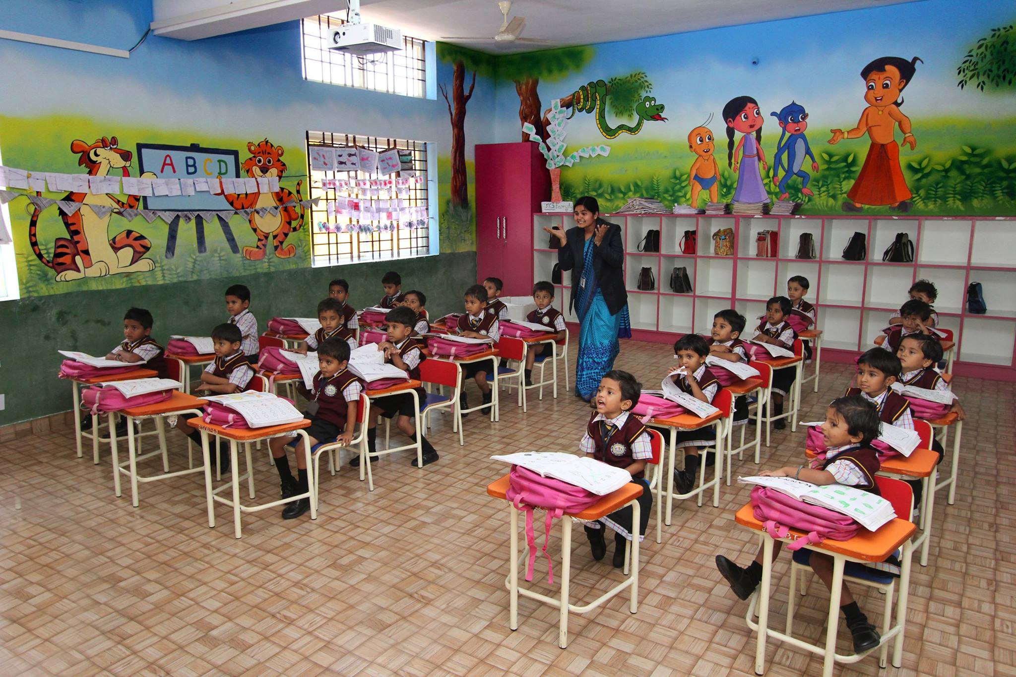 Jnanasagara_School